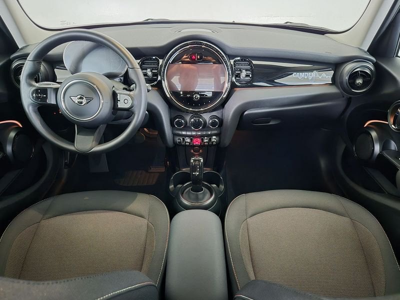 https://cdn-dk.caraffinity.it/dealer/datafiles/vehicle/images/800/1452/pCnmMp8PzbMS8WOx.jpg