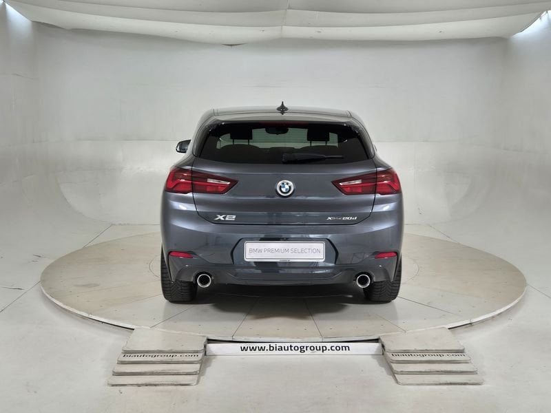 https://cdn-dk.caraffinity.it/dealer/datafiles/vehicle/images/800/1452/r7Ad8nyBWOH9AfGU.jpg