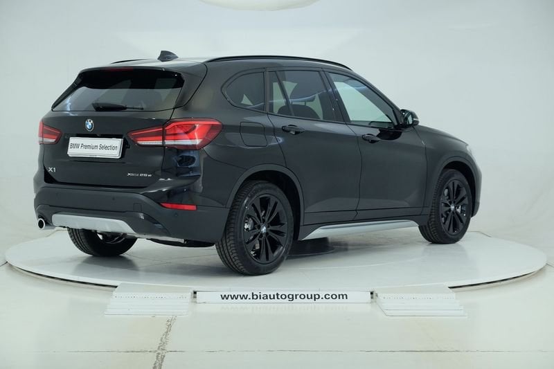 https://cdn-dk.caraffinity.it/dealer/datafiles/vehicle/images/800/1452/rg1sxivDKZmlruTE.JPG