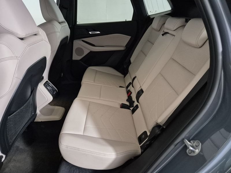 https://cdn-dk.caraffinity.it/dealer/datafiles/vehicle/images/800/1452/tfcLClQiJ0tRD9x1.jpg