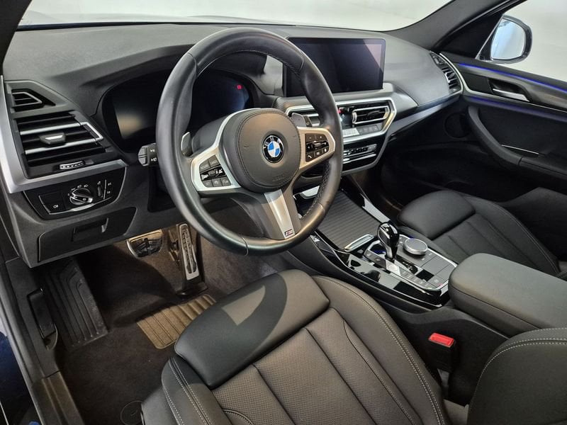 https://cdn-dk.caraffinity.it/dealer/datafiles/vehicle/images/800/1452/v2ddWcupHWwdcjiF.jpg