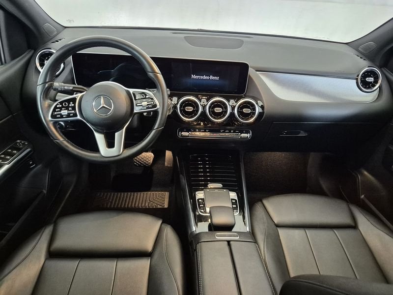 https://cdn-dk.caraffinity.it/dealer/datafiles/vehicle/images/800/1452/vVtwrbOZhlXrLK7v.jpg