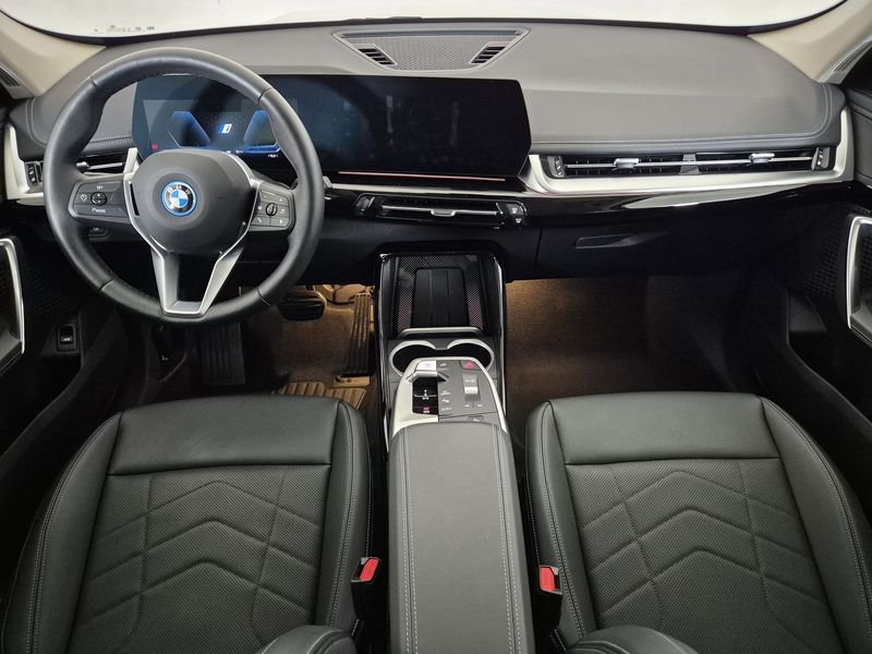 https://cdn-dk.caraffinity.it/dealer/datafiles/vehicle/images/800/1452/w0yiRIeRagEZXfuS.jpg