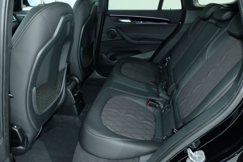 https://cdn-dk.caraffinity.it/dealer/datafiles/vehicle/images/800/1452/wSrfj1UMMnkMOxna.JPG