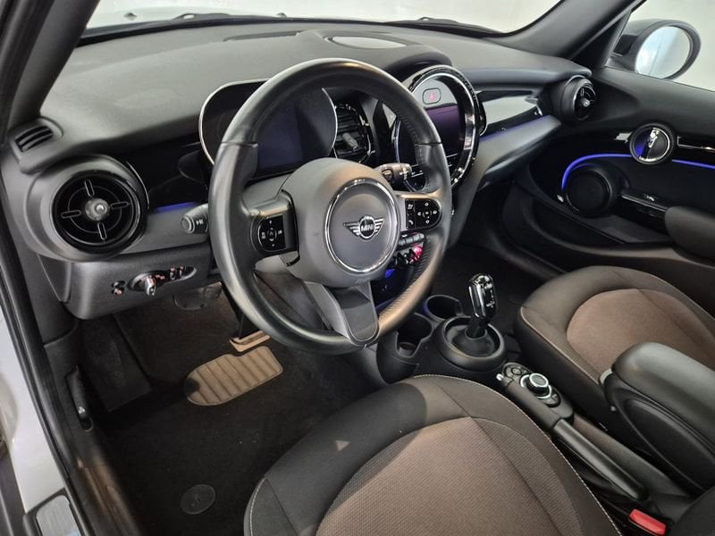 https://cdn-dk.caraffinity.it/dealer/datafiles/vehicle/images/800/1452/x0EphFSTf6t3wVZo.jpg
