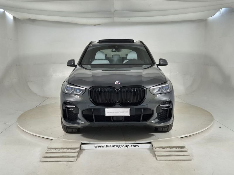 https://cdn-dk.caraffinity.it/dealer/datafiles/vehicle/images/800/1452/xLn6rYCNLwCGtAGO.jpg