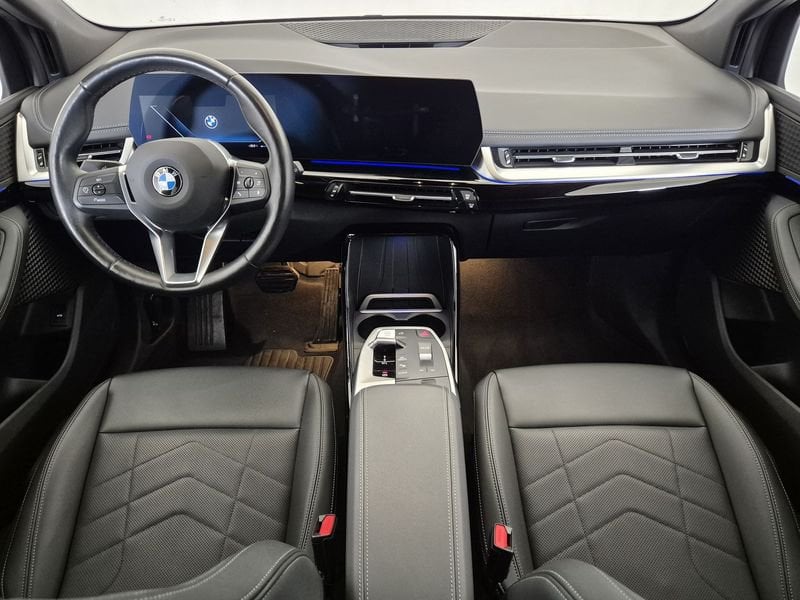 https://cdn-dk.caraffinity.it/dealer/datafiles/vehicle/images/800/1452/xrPM1qVNaFnz5bHq.jpg