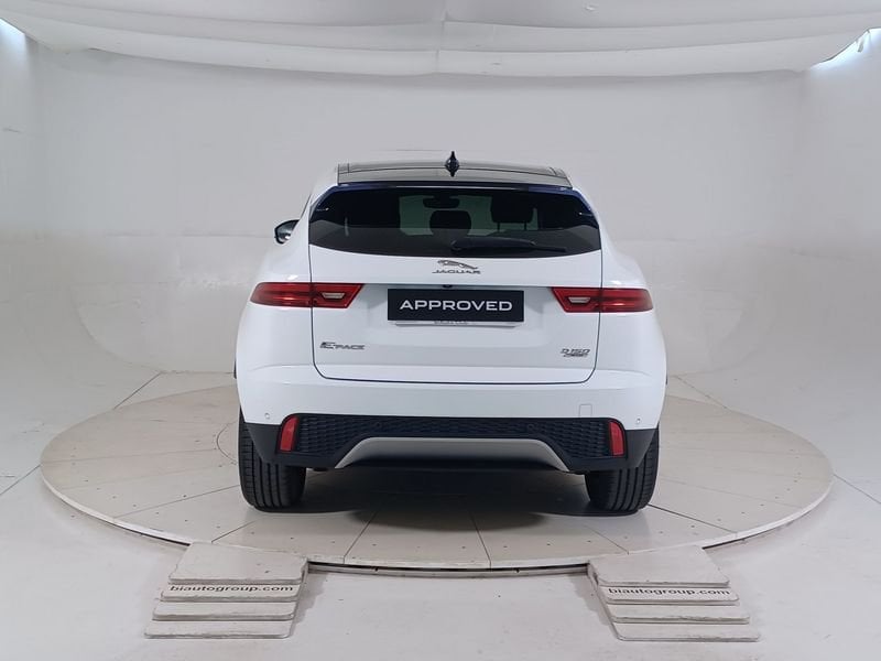 https://cdn-dk.caraffinity.it/dealer/datafiles/vehicle/images/800/1452/xxEE3vn4XCzTRSTo.jpg
