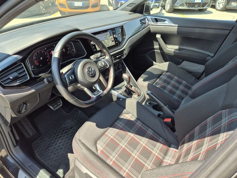 https://cdn-dk.caraffinity.it/dealer/datafiles/vehicle/images/800/1452/yD0mpz9zhKkpZisP.jpg