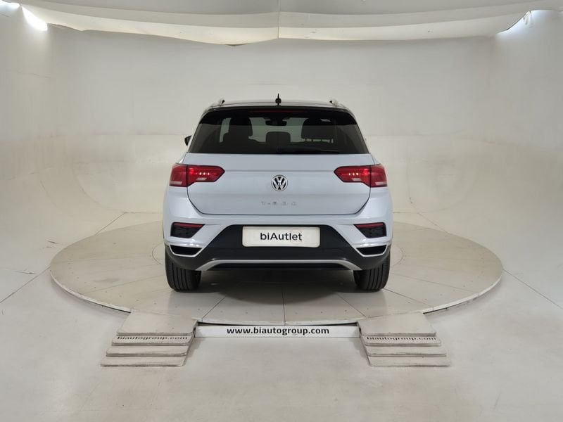 https://cdn-dk.caraffinity.it/dealer/datafiles/vehicle/images/800/1452/yHlYPDiLmNswrehu.jpg