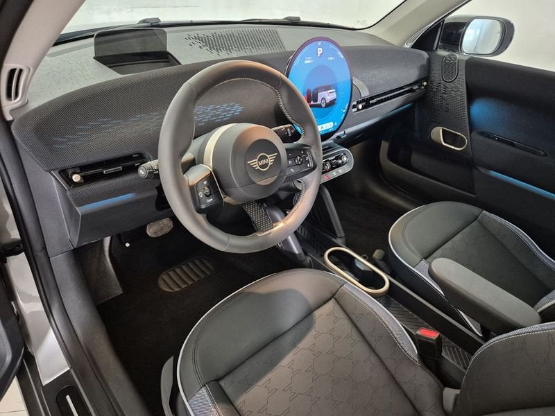 https://cdn-dk.caraffinity.it/dealer/datafiles/vehicle/images/800/1452/yr2nPmXAO1A8lhX8.jpg
