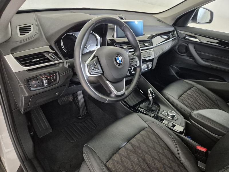 https://cdn-dk.caraffinity.it/dealer/datafiles/vehicle/images/800/1452/z0nkeW20PBHSkMdt.jpg