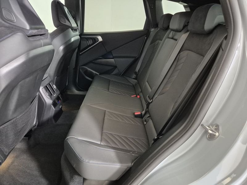 https://cdn-dk.caraffinity.it/dealer/datafiles/vehicle/images/800/1452/z8jhGyyD46ECTGgg.jpg