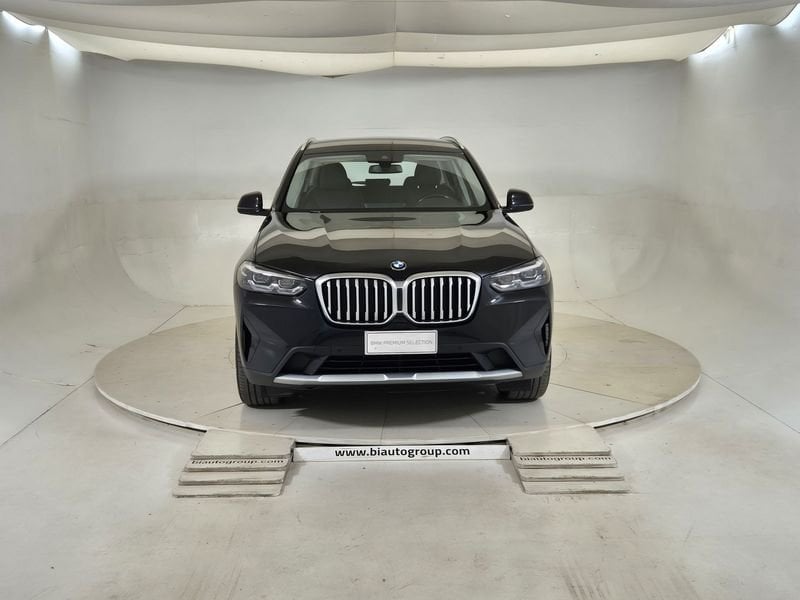 https://cdn-dk.caraffinity.it/dealer/datafiles/vehicle/images/800/1452/zYs40bGJeesXxErY.jpg