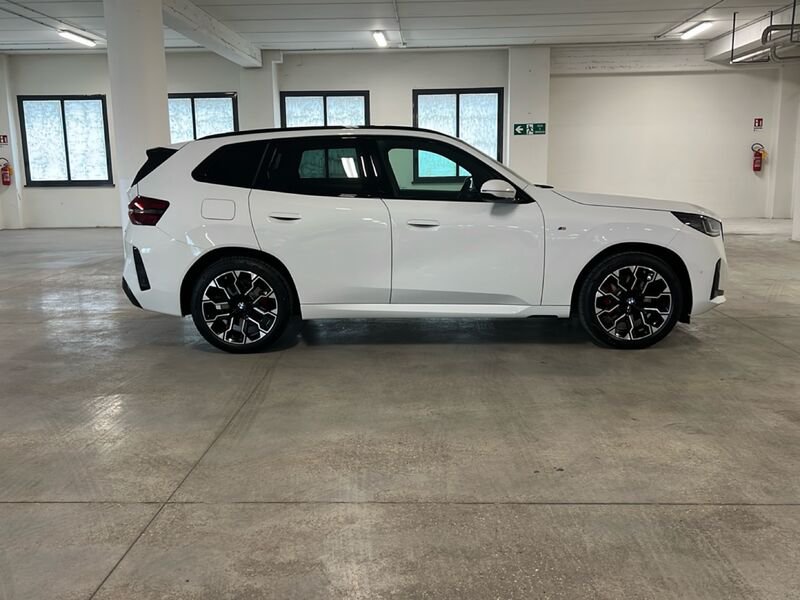 https://cdn-dk.caraffinity.it/dealer/datafiles/vehicle/images/800/1453/1vPVeK58vRmWEOMr.jpg