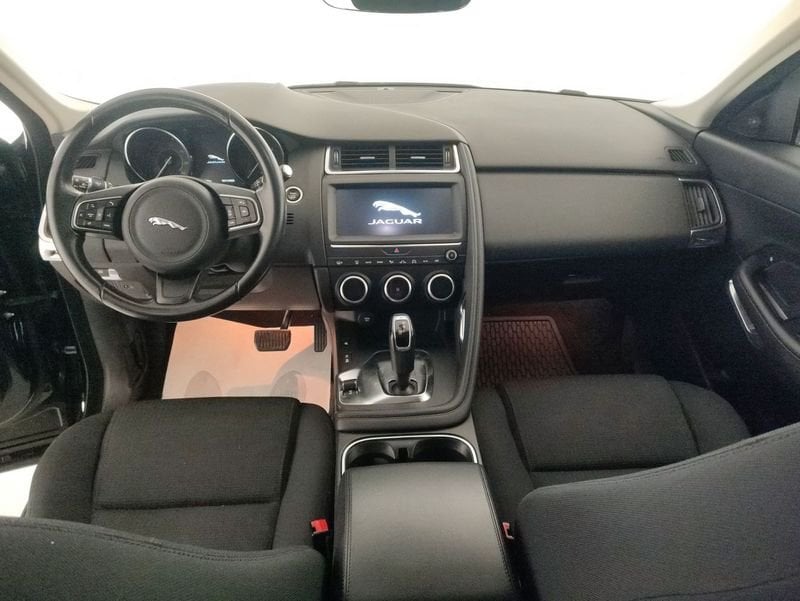 https://cdn-dk.caraffinity.it/dealer/datafiles/vehicle/images/800/1453/2t72c5I8RphaHeE6.jpeg