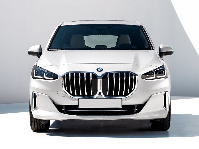 https://cdn-dk.caraffinity.it/dealer/datafiles/vehicle/images/800/1453/4fGnPq4ST7suX9NP.jpg?format=jpeg