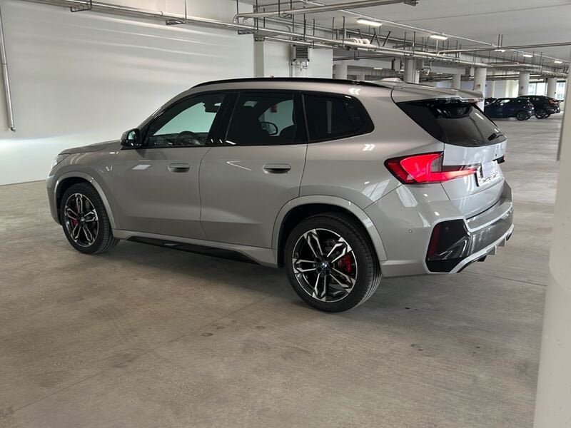 https://cdn-dk.caraffinity.it/dealer/datafiles/vehicle/images/800/1453/8CILUsVPwiW4239p.jpg