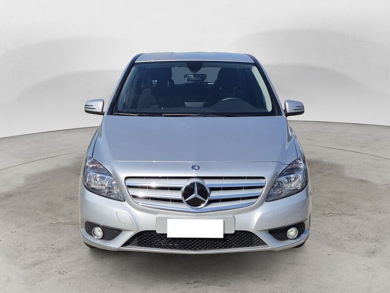 https://cdn-dk.caraffinity.it/dealer/datafiles/vehicle/images/800/1453/8IYi58857gwuoCMS.jpg