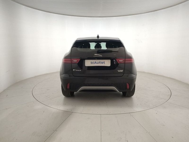 https://cdn-dk.caraffinity.it/dealer/datafiles/vehicle/images/800/1453/8gQkJdTIn5PU9JYi.jpeg