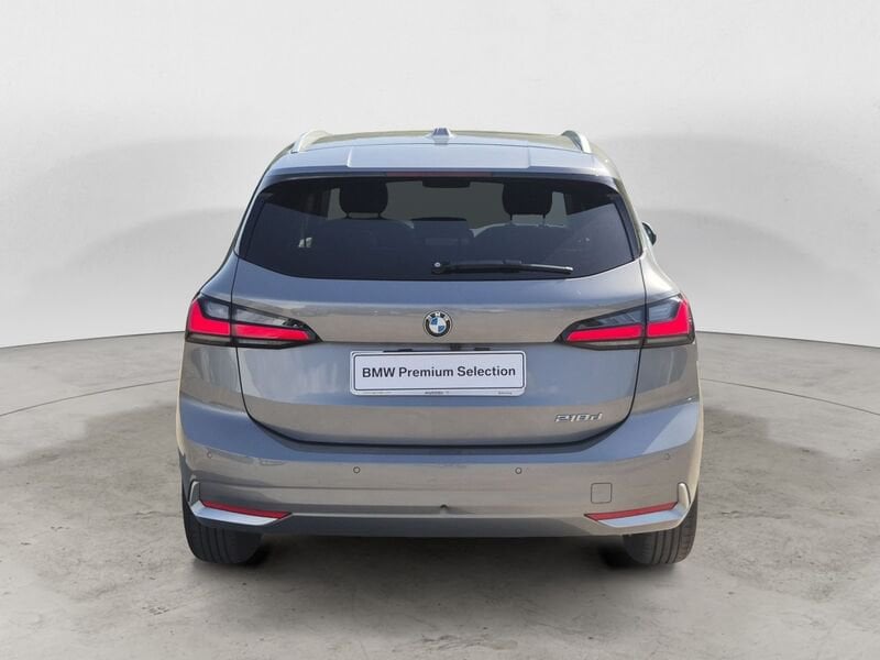 https://cdn-dk.caraffinity.it/dealer/datafiles/vehicle/images/800/1453/HjlQv5yKruQ2X6s4.jpg