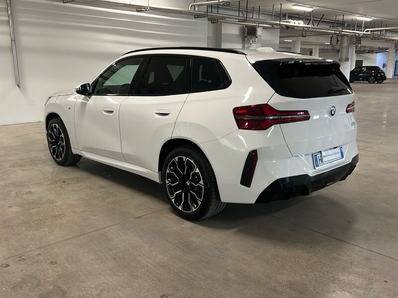 https://cdn-dk.caraffinity.it/dealer/datafiles/vehicle/images/800/1453/XmYtYR6OuL7bf4lj.jpg