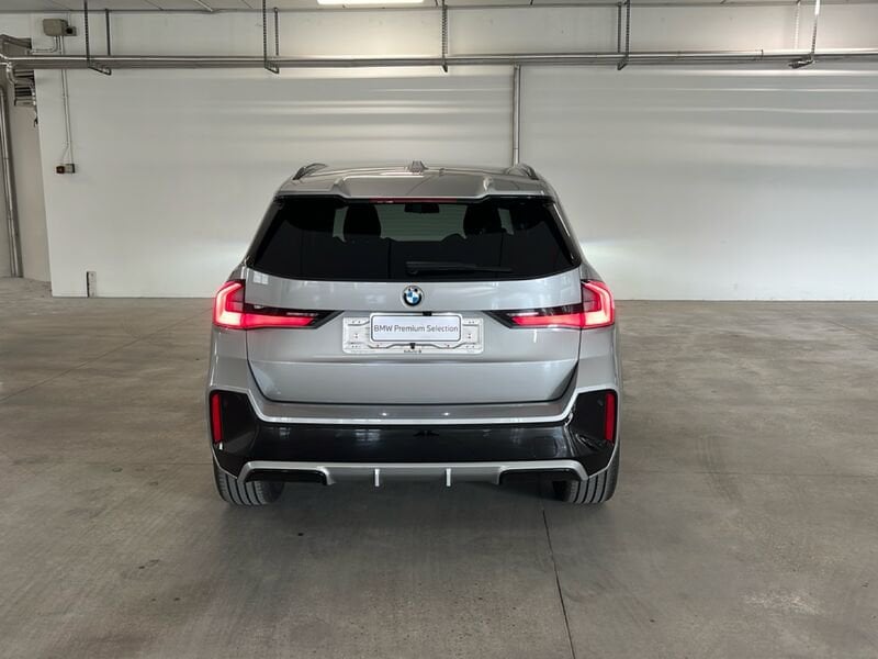 https://cdn-dk.caraffinity.it/dealer/datafiles/vehicle/images/800/1453/YJE7k4WePVXLN3Zd.jpg