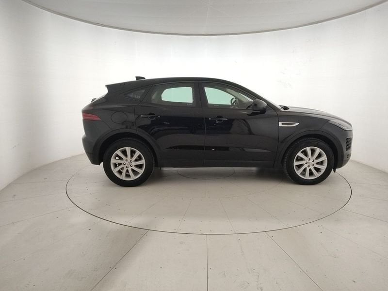 https://cdn-dk.caraffinity.it/dealer/datafiles/vehicle/images/800/1453/ZbsFsOMeW9Mnko94.jpeg