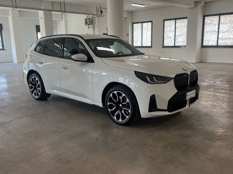 https://cdn-dk.caraffinity.it/dealer/datafiles/vehicle/images/800/1453/e2QTvcSFJbXcmnrL.jpg