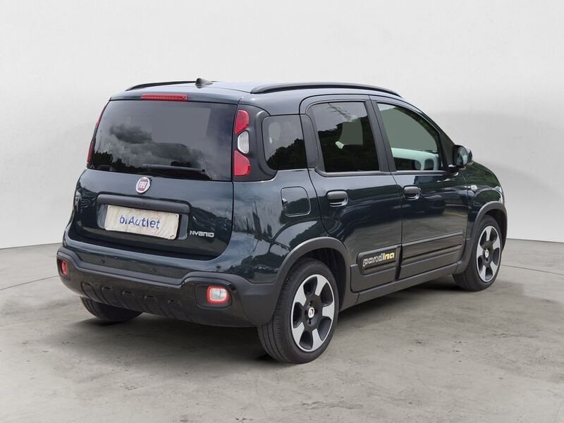 https://cdn-dk.caraffinity.it/dealer/datafiles/vehicle/images/800/1453/hxbi30FCxkZM74PD.jpg