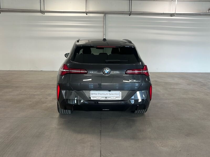 https://cdn-dk.caraffinity.it/dealer/datafiles/vehicle/images/800/1453/jxjInqKKDSyJyK7U.jpg
