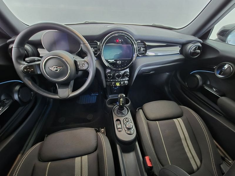 https://cdn-dk.caraffinity.it/dealer/datafiles/vehicle/images/800/1453/ms1Hc0Lj0G85ATxP.jpg
