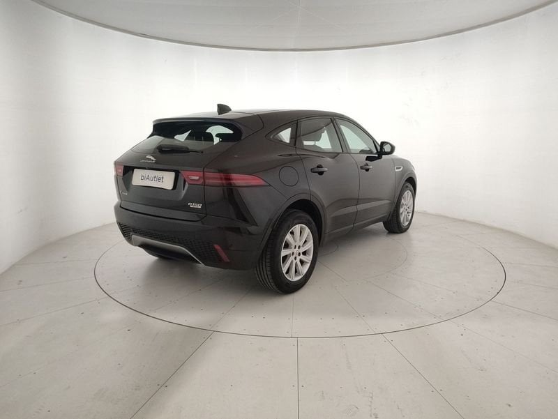 https://cdn-dk.caraffinity.it/dealer/datafiles/vehicle/images/800/1453/wXjlVriUGGnB7tum.jpeg