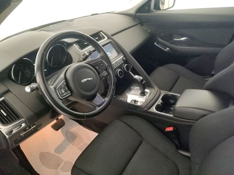 https://cdn-dk.caraffinity.it/dealer/datafiles/vehicle/images/800/1453/wvDvpUQDfi3LuQ86.jpeg
