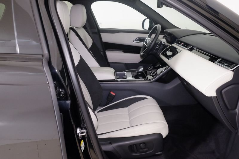 https://cdn-dk.caraffinity.it/dealer/datafiles/vehicle/images/800/1494/38I3wqk3500xnqsD.JPG