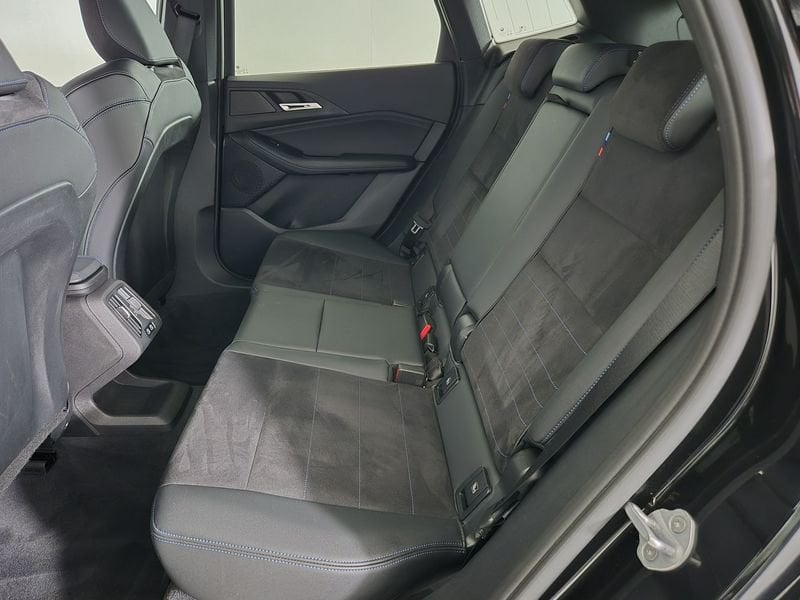 https://cdn-dk.caraffinity.it/dealer/datafiles/vehicle/images/800/1494/FcVwLM4T5doKSggo.jpg