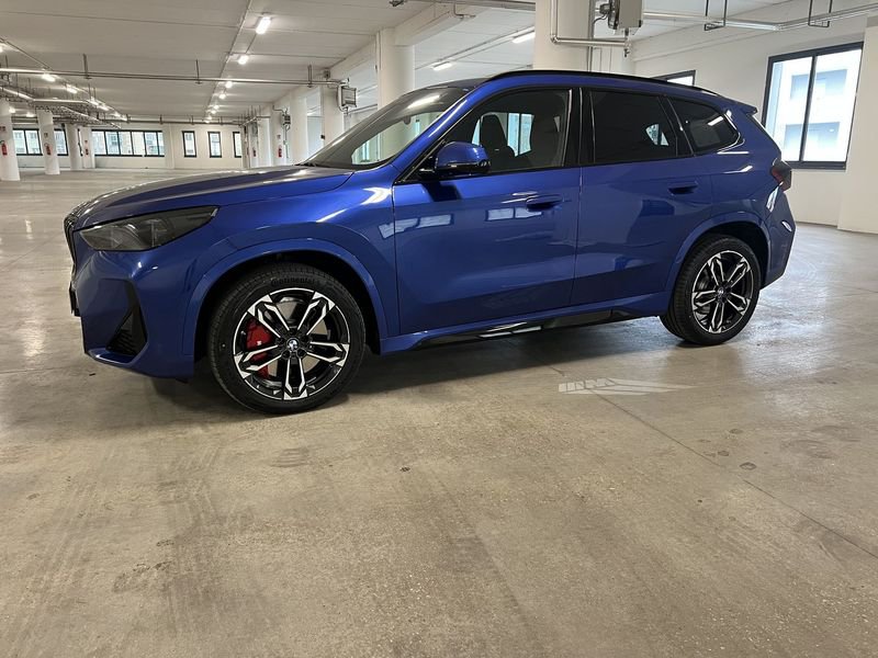 https://cdn-dk.caraffinity.it/dealer/datafiles/vehicle/images/800/1494/H4WcFWB25RmIMBaE.jpeg?format=jpeg