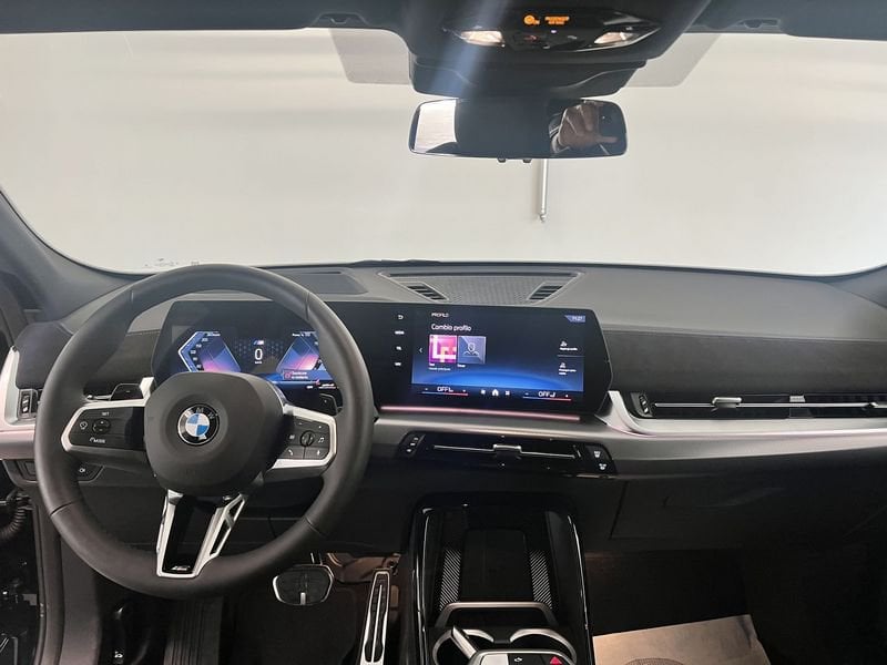 https://cdn-dk.caraffinity.it/dealer/datafiles/vehicle/images/800/1494/IDki8lBZ5AaBUcFs.jpeg