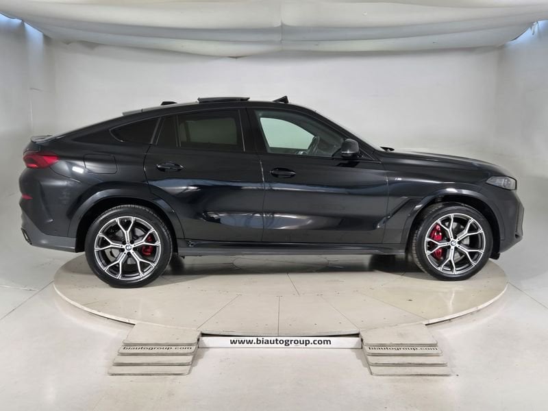 https://cdn-dk.caraffinity.it/dealer/datafiles/vehicle/images/800/1494/LMadyGpmZevAl6Dz.jpg