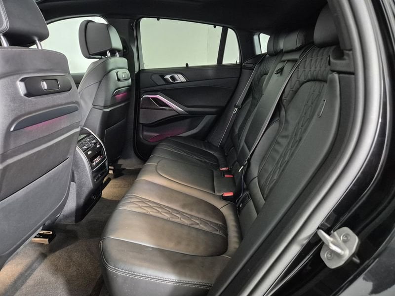 https://cdn-dk.caraffinity.it/dealer/datafiles/vehicle/images/800/1494/OGCWAE9h8I7GL1NC.jpg