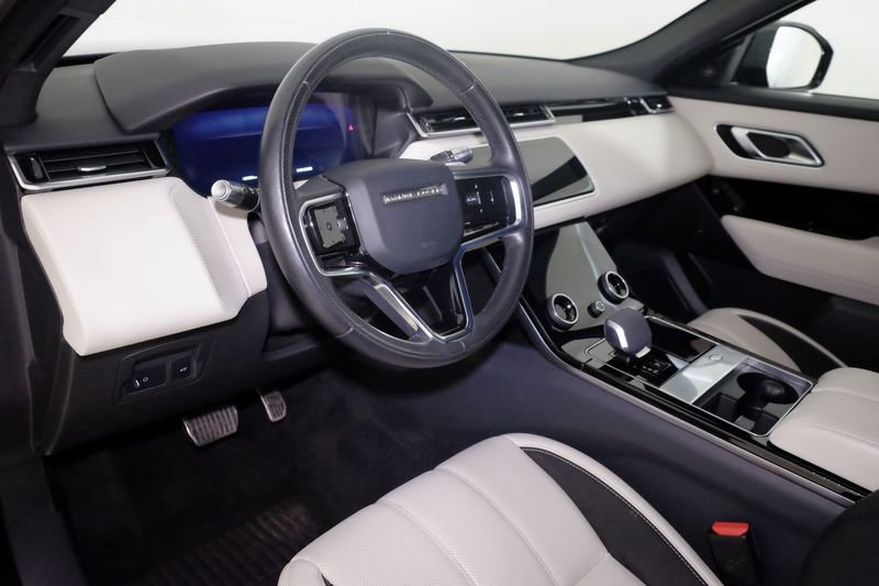 https://cdn-dk.caraffinity.it/dealer/datafiles/vehicle/images/800/1494/PCDQWLJU2OgOhuIQ.JPG