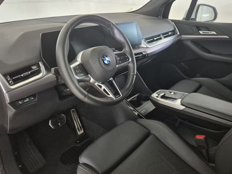 https://cdn-dk.caraffinity.it/dealer/datafiles/vehicle/images/800/1494/QljhwGuKtejJpbQ0.jpg
