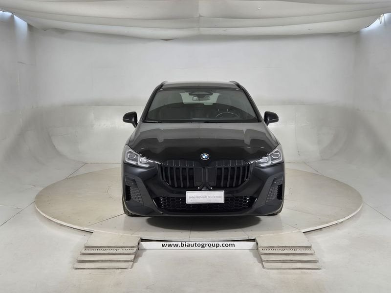 https://cdn-dk.caraffinity.it/dealer/datafiles/vehicle/images/800/1494/ZUHJ6FKjPNer13gR.jpg