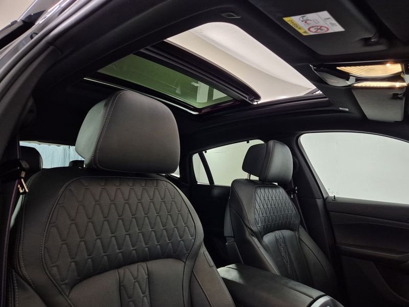 https://cdn-dk.caraffinity.it/dealer/datafiles/vehicle/images/800/1494/cRZMfsQUBNlze12l.jpg