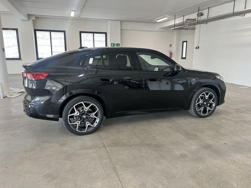 https://cdn-dk.caraffinity.it/dealer/datafiles/vehicle/images/800/1494/k5zBfU8OG7tKpxBv.jpeg