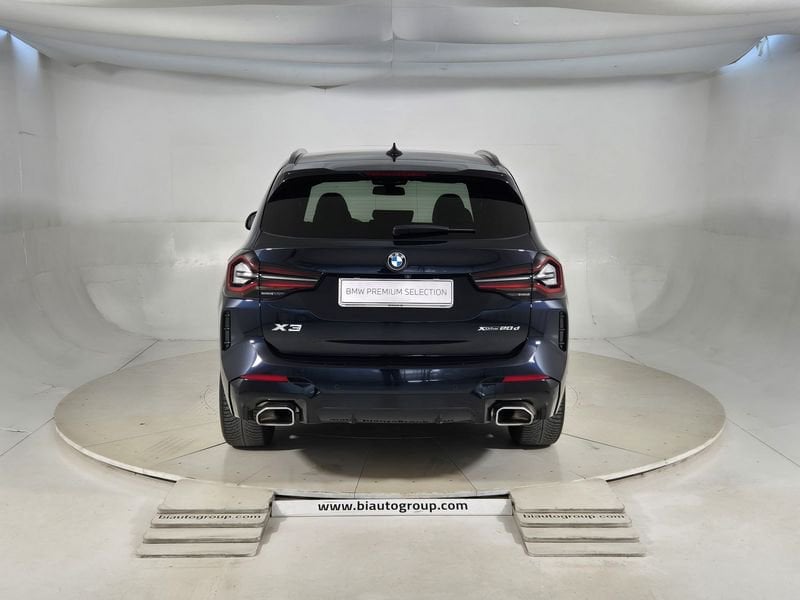 https://cdn-dk.caraffinity.it/dealer/datafiles/vehicle/images/800/1494/p7UXUBjqpA2LhG4N.jpg