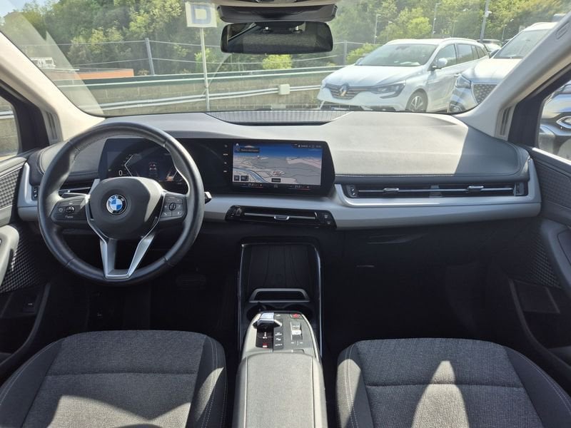 https://cdn-dk.caraffinity.it/dealer/datafiles/vehicle/images/800/1494/rKvWzui1mjAB63eY.jpg