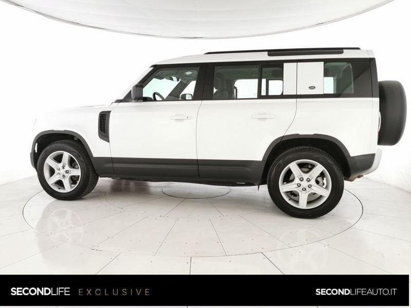 https://cdn-dk.caraffinity.it/dealer/datafiles/vehicle/images/800/32618/2I89wAY0802ZT6jK.jpeg