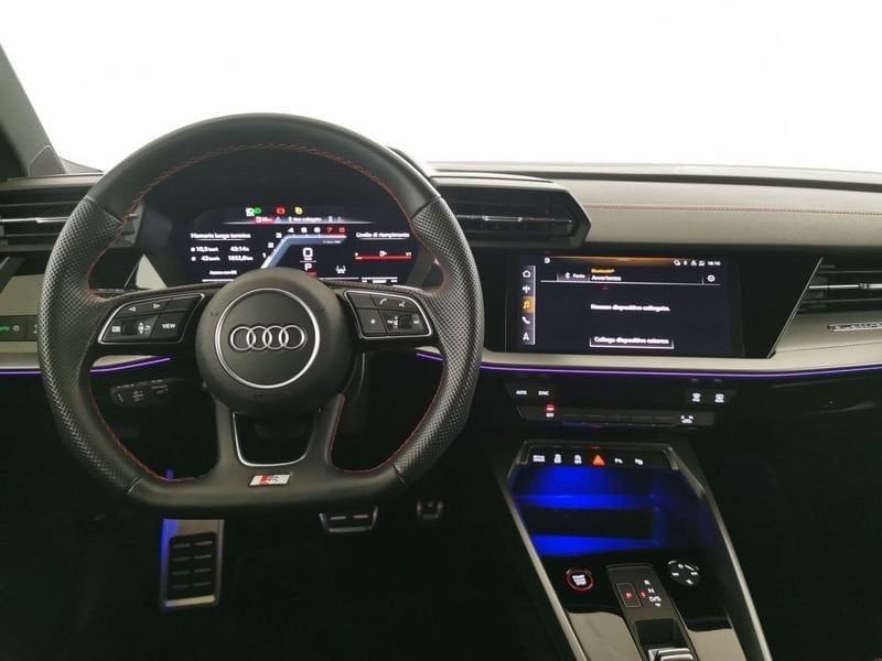 https://cdn-dk.caraffinity.it/dealer/datafiles/vehicle/images/800/32618/2V8CE7x9xvD2ugFm.jpeg