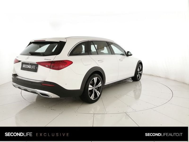 https://cdn-dk.caraffinity.it/dealer/datafiles/vehicle/images/800/32618/3NYUvSjSEoiYWaYW.jpeg